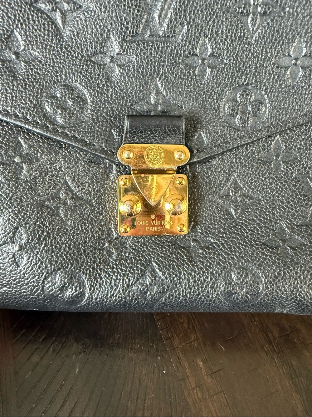 Authentic Louis Vuitton Pochette Métis - Picture 4 of 16